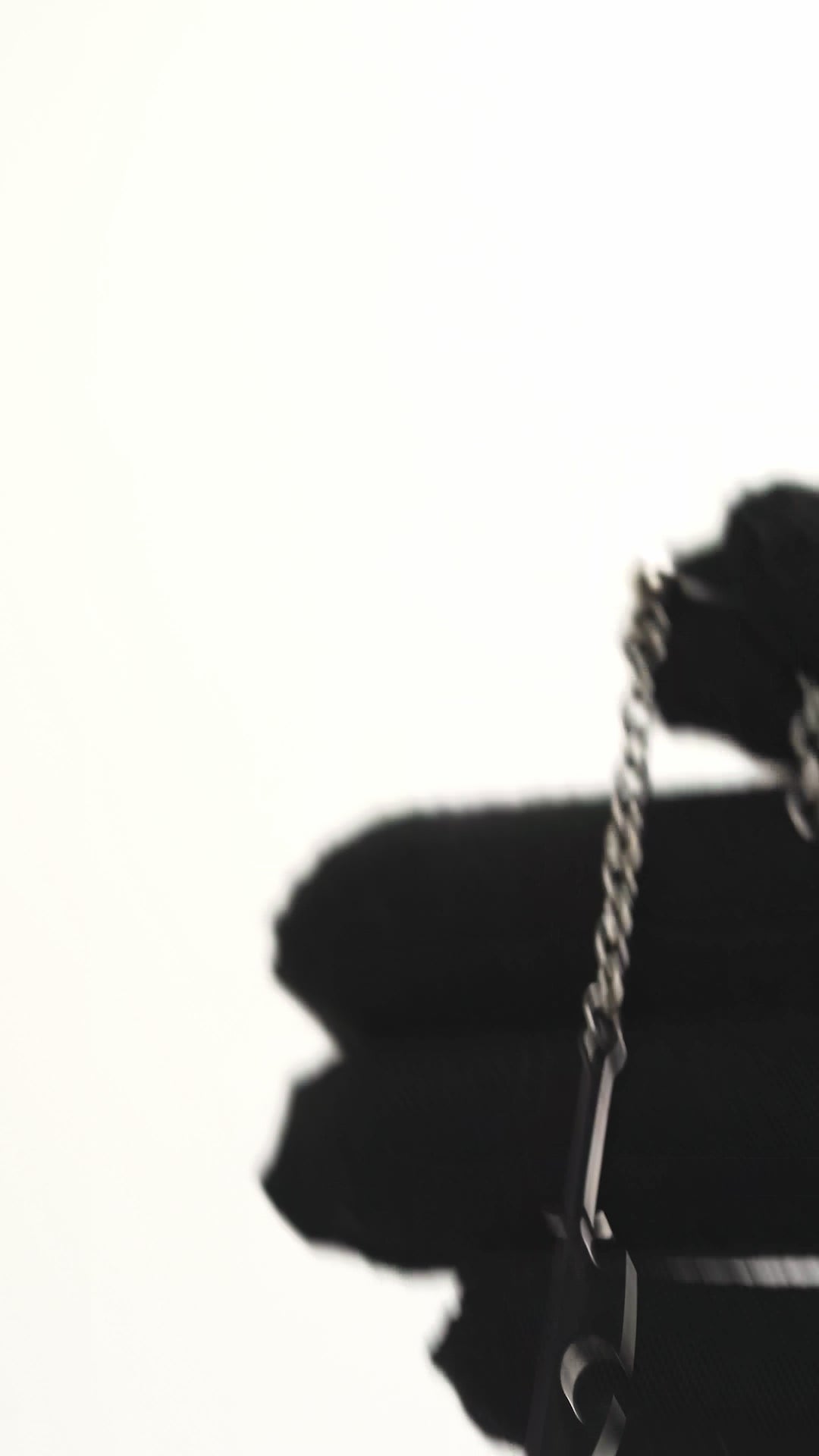 CHAIN SWORD EARRINGS