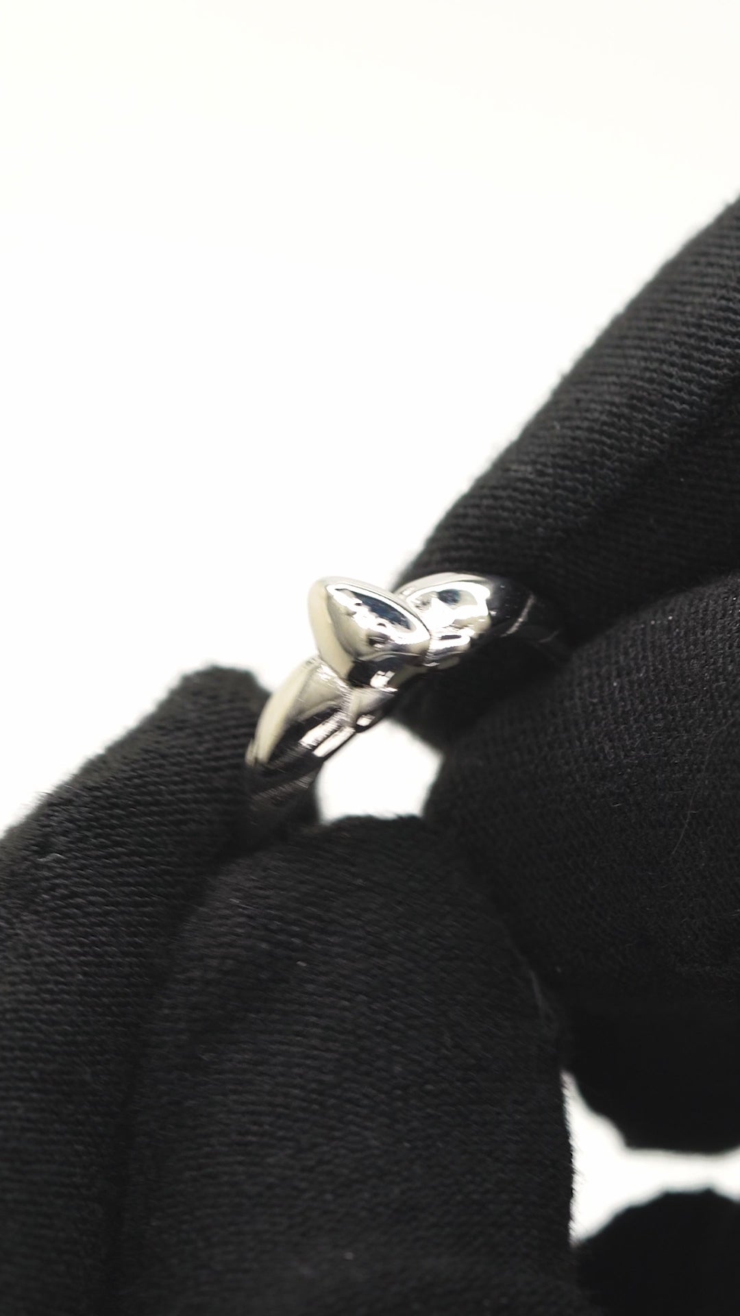 MIRRORED LOTUS RING